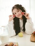 [Photobook] 2021.04.09 TWICE Sana 1st Photobook 「Yes, I am Sana.」