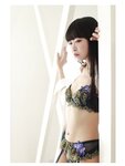 [Photobook] 熊本アイ グラビア写真集「Up To You」149ｐ (奏出版)
