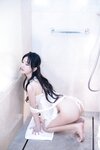 [Cosplay] 谢小蒽 浴室写真