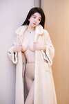 [Cosplay] 雨儿酱eve 皮草肉丝