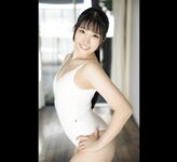 [Photobook] 日向陽菜 鮮烈! ザ･ヘアヌード (FRIDAY GOLD)