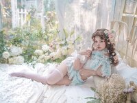 [Cosplay] Yixiao 一笑芳香沁 - Princess and the Pea 豌豆公主