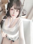 [Cosplay] 日奈娇 牛仔裤人妻