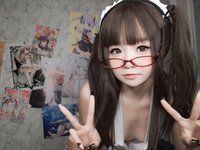 [Fantia] 2024年2月 软妹摇摇乐 [226P7V-1.88G]