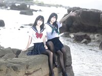 [Cosplay] 不呆猫 三無人型 水手服百合黑丝