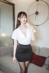 [Cosplay] 羽生三未图集 黑丝包臀OL