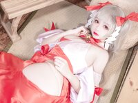 [Cosplay] 日奈娇 碧蓝航线 可畏巫女