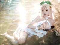 [Cosplay] Yixiao 一笑芳香沁 - Black Beast White Elf 黑兽白精灵