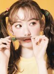 [Photobook] 2021.08.10 Miyawaki Sakura Graduation Visual Booklet - SAKURA