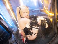[Cosplay] 是三不是世w 玛丽萝丝胶衣