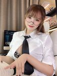 [Cosplay] 张思允 制服黑丝