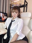 [Cosplay] 张思允 制服黑丝