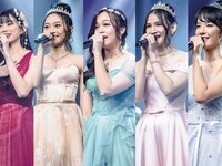 Platinum Flash Vol.23 (2023) 乃木坂46 遠藤さくら 佐藤楓 佐藤璃果 櫻坂46 小島凪紗 愛来 NGT48 小越春花 AKB48 大盛真歩 桐原美月 山田せいあ