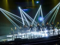 Platinum Flash Vol.23 (2023) 乃木坂46 遠藤さくら 佐藤楓 佐藤璃果 櫻坂46 小島凪紗 愛来 NGT48 小越春花 AKB48 大盛真歩 桐原美月 山田せいあ