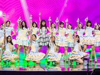 Platinum Flash Vol.23 (2023) 乃木坂46 遠藤さくら 佐藤楓 佐藤璃果 櫻坂46 小島凪紗 愛来 NGT48 小越春花 AKB48 大盛真歩 桐原美月 山田せいあ