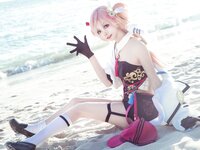 [Cosplay] 艾西aiwest 原神烟绯 花鸟与情