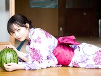 [Photobook] 2023.08.25 鎮目のどか　サマー・ミューズ　ｖｏｌ．２　大ボリューム１１７ページ豪華版　ＦＲＩＤＡＹデジタル写真集