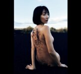 [Photobook] 大塚びる 喝采のヘアヌード (FRIDAY GOLD)