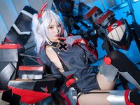 [Cosplay] 雪貓Yuki Prinz Eugen