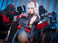 [Cosplay] 雪貓Yuki Prinz Eugen