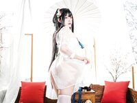 [Cosplay] Natsuko夏夏子 逸仙 膏发凝脂