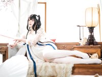 [Cosplay] Natsuko夏夏子 逸仙 膏发凝脂