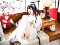 [Cosplay] Natsuko夏夏子 逸仙 膏发凝脂