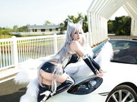 [Cosplay] KANEKO 咔喵 信浓赛车 跑车