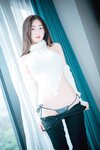 [DJAWA Photo] Kim Ji-won (김지원) - Knit & Denim