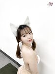 [UHHUNG MAGAZINE] Yoonbly - Vol.4 Milltary