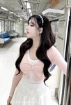 [UHHUNG MAGAZINE] Hani (하니) - The Girlfriend on The Subway