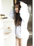 [Photobook] Miria Watanabe 渡辺みり愛 1st Photobook - Negative Gorgeousness 消極的な華やかさ (2021-08-31)