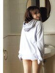 [Photobook] Miria Watanabe 渡辺みり愛 1st Photobook - Negative Gorgeousness 消極的な華やかさ (2021-08-31)