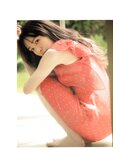 [Photobook] Miria Watanabe 渡辺みり愛 1st Photobook - Negative Gorgeousness 消極的な華やかさ (2021-08-31)