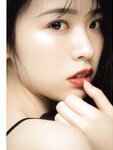 [Photobook] Miria Watanabe 渡辺みり愛 1st Photobook - Negative Gorgeousness 消極的な華やかさ (2021-08-31)
