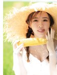 [Photobook] Miria Watanabe 渡辺みり愛 1st Photobook - Negative Gorgeousness 消極的な華やかさ (2021-08-31)