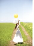 [Photobook] Miria Watanabe 渡辺みり愛 1st Photobook - Negative Gorgeousness 消極的な華やかさ (2021-08-31)