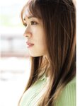 [Photobook] Miria Watanabe 渡辺みり愛 1st Photobook - Negative Gorgeousness 消極的な華やかさ (2021-08-31)