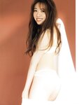 [Photobook] Miria Watanabe 渡辺みり愛 1st Photobook - Negative Gorgeousness 消極的な華やかさ (2021-08-31)