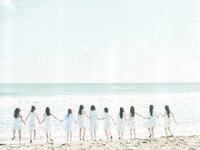 [Photobook] 乃木坂46 5期生写真集 あの頃、乃木坂にいた