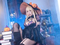 [Cosplay] 自闭颜球球 无颜小天使wy 喜多川海梦万圣节