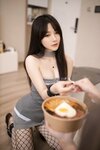 [Cosplay] 鱼子酱 无形的台阶