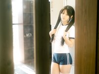 [Cosplay] Rua 阮阮 - Spring, changing to gym clothes 春の更衣室 体操服