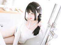[Cosplay] 日奈娇 NO.99 - 牛仔裤人妻