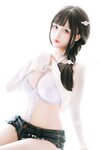 [Cosplay] 日奈娇 NO.99 - 牛仔裤人妻