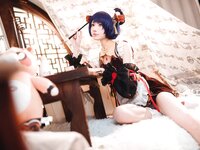 [Cosplay] 阿包也是兔娘 原神 香菱