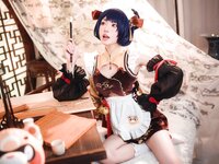 [Cosplay] 阿包也是兔娘 原神 香菱