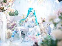 [Cosplay] Aiwest 艾西 - Hatsune powder butterfly flower 初音 粉蝶花