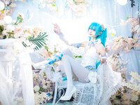 [Cosplay] Aiwest 艾西 - Hatsune powder butterfly flower 初音 粉蝶花
