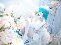 [Cosplay] Aiwest 艾西 - Hatsune powder butterfly flower 初音 粉蝶花